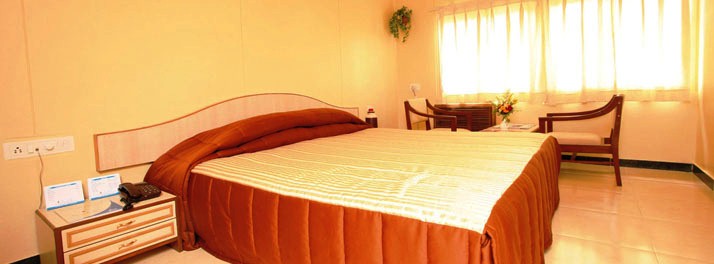 734/United-21 Hotel (Pancard Clubs) - Pune 08.jpg